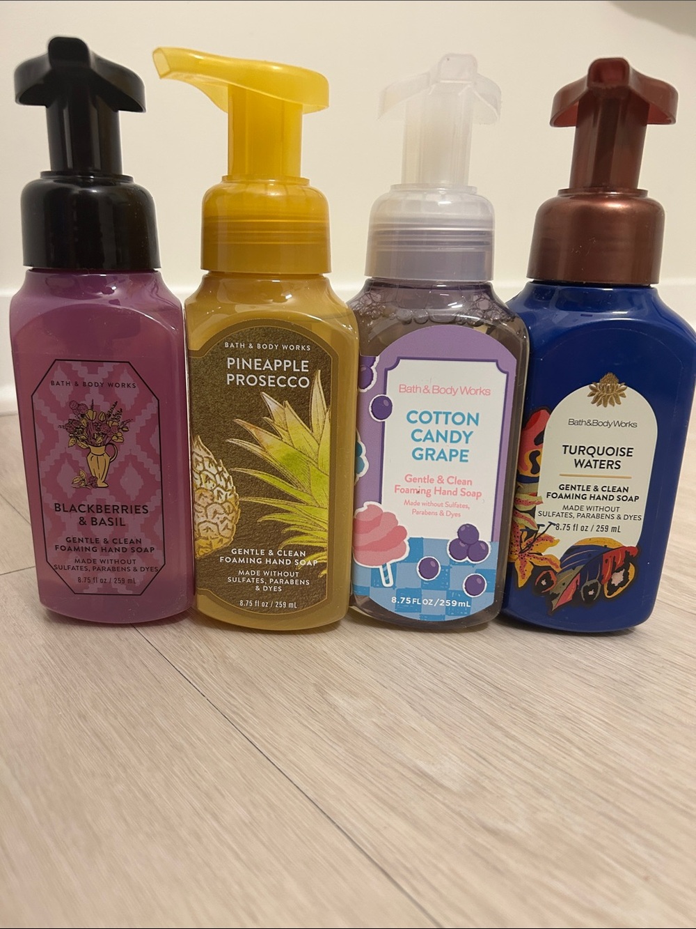 Bath & Body Works (NWT) Foaming Hand Soap Set of 4 #4—Various Scents